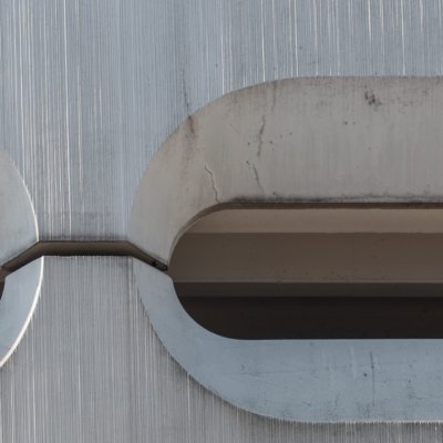 Roland Seichter Fotografie - Städtefotografie - München - Detailansicht des BMA Parkauses von außen