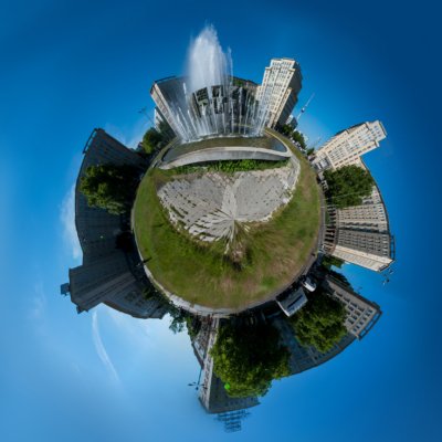 Roland Seichter Fotografie - Fotowettbewerbe - 360° Panorame des Strausberger Platzes in Berlin in einer Polarkoordinaten-Ansicht verarbeitet