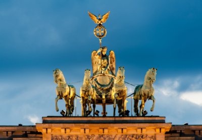 Roland Seichter Fotografie - Städtefotografie - Die Quadriga auf dem Brandenburger Tor zur blauen Stunde