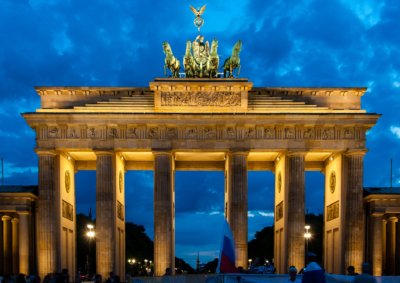 Roland Seichter Fotografie - Städtefotografie - Das Brandeburger Tor am Abend zur blauen Stunde