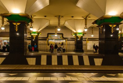 Roland Seichter Fotografie - Städtefotografie - Innenansicht des U-Bahnhofs Rathaus Spandau