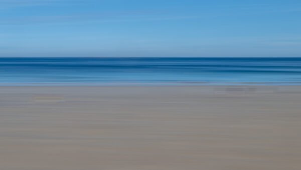 Roland Seichter Fotografie - Einzigartige Wandbilder - Minimalistische Fotografie im Adamski Stil. Himmel, Wasser, Strand