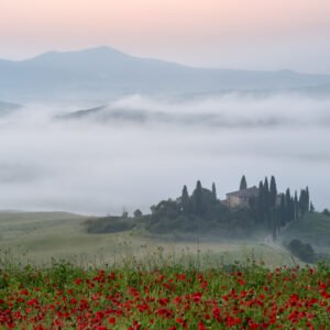 Roland Seichter Fotografie - Einzigartige Wandbilder - Landschaftsfotografie - Ansicht des Agriturismo Podere Belvedere in der Toskana