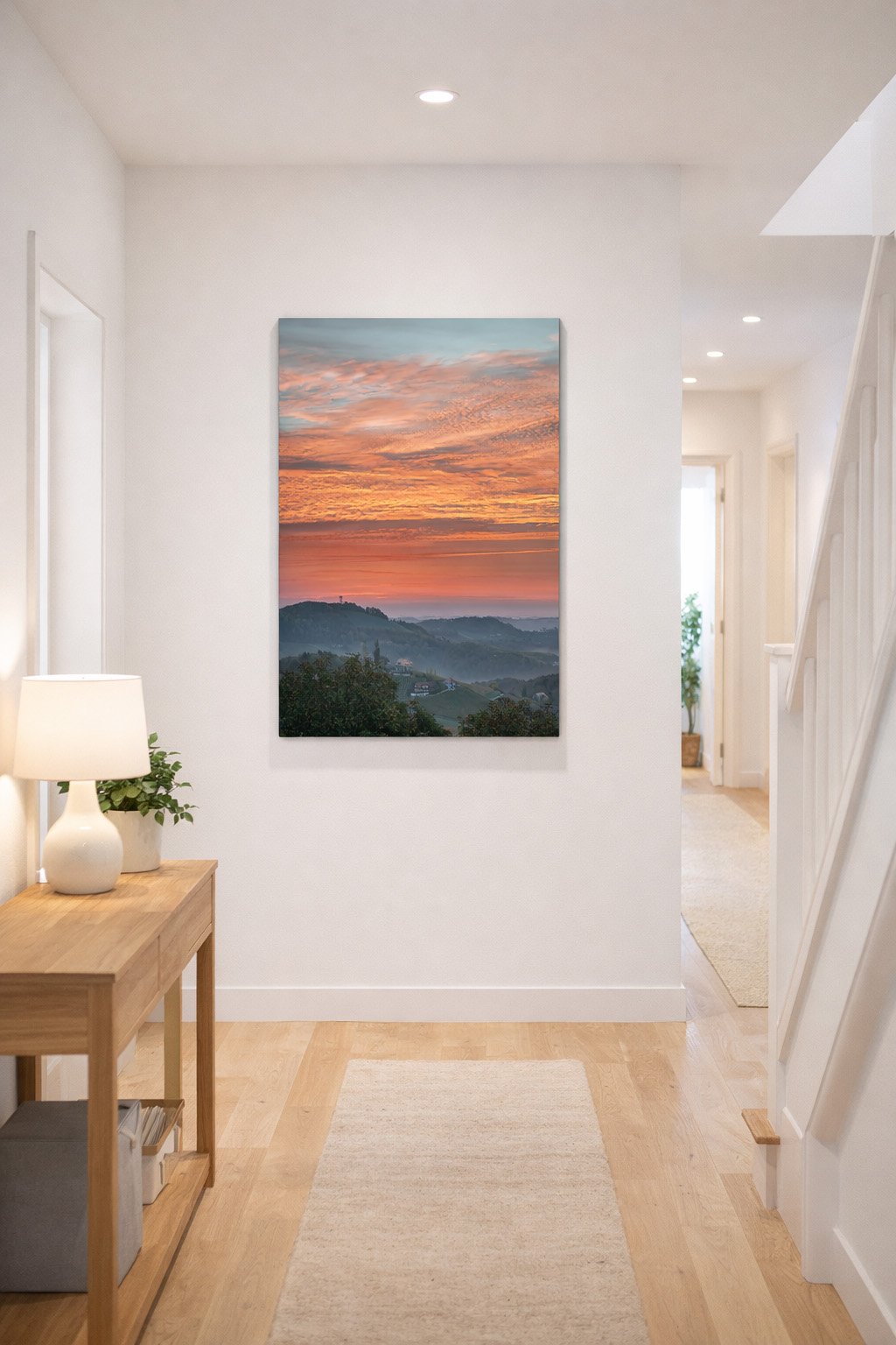 Wandbild mit Naturfotografie in einem Flur