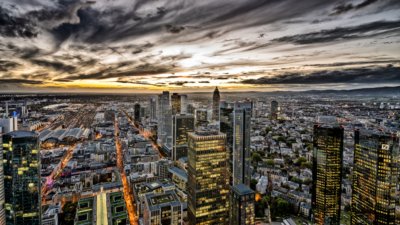 Roland Seichter Fotografie - Städtefotografie - Frankfurt - Blick von oben auf Frankfurt im Abendlicht