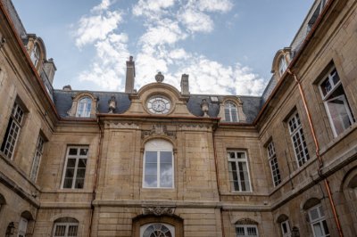 Roland Seichter Fotografie - Städtefotografie - Stadtansicht aus Dijon, Hauptstadt des Burgunds - Variante 5