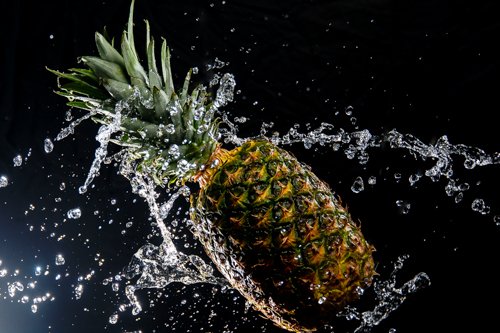 Kreative und abstrakte Fotokunst von EFIAP Fotograf Roland Seichter – einzigartige Akzente für Ihre Wand.