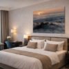 Das Wandbild Mystischer Nebel im 3:2 Format als exklusives Gestaltungselement in einem modern eingerichteten Hotelzimmer für eine entspannte Atmosphäre